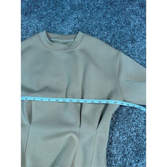 Lululemon Gathered Waist Crew Pullover Pecan Tan Size 6 Slimming Gym Shaping Top - Picture 9 of 12
